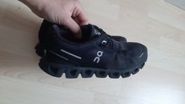 K..138 R T B) ON Cloud Sneaker Turnschuhe Gr. 36.5